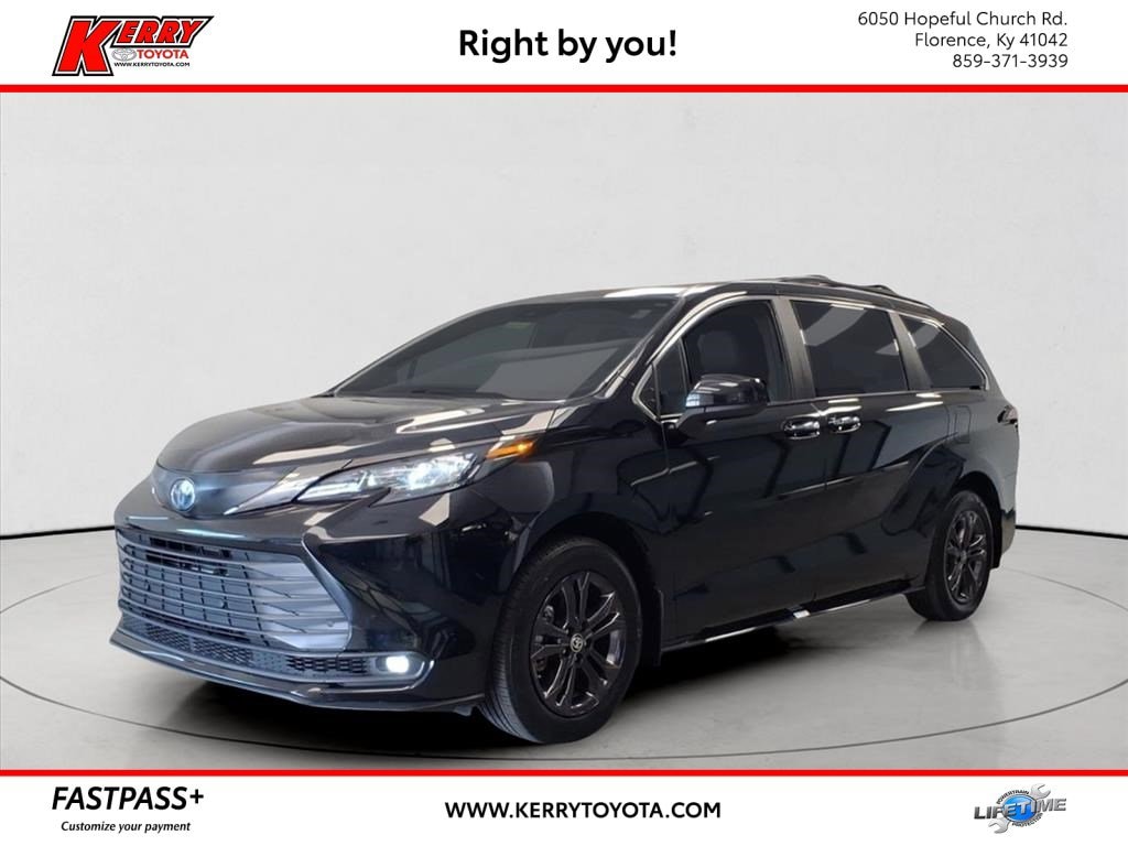 2024 Toyota Sienna Van Passenger Van 