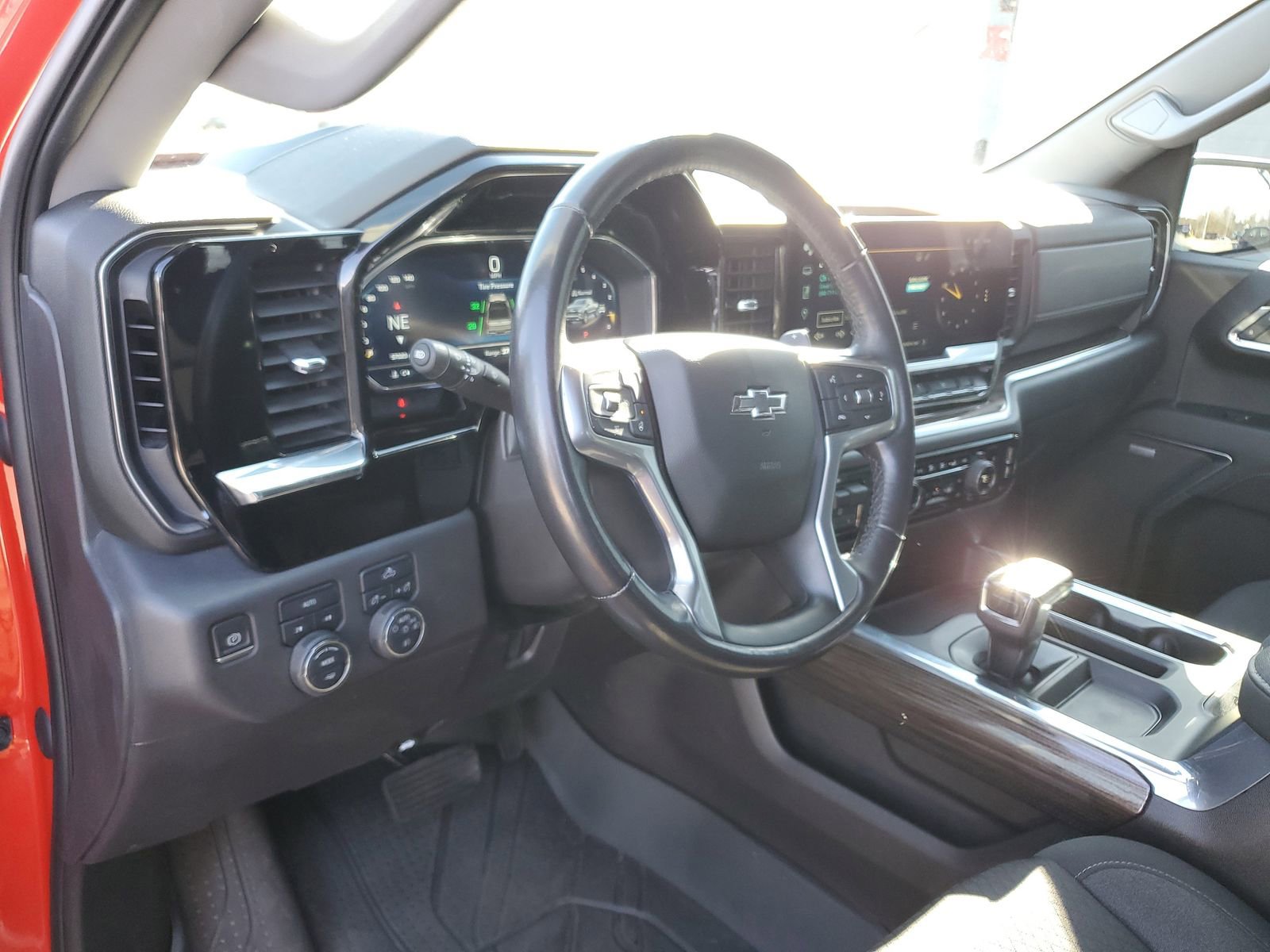 2022 Chevrolet Silverado 1500 RST - Photo 19