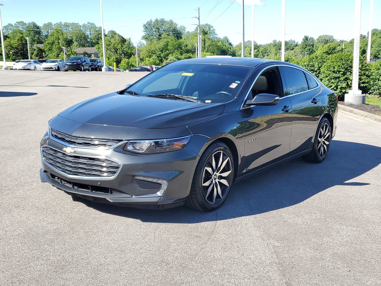 Used 2017 Chevrolet Malibu 1LT with VIN 1G1ZE5ST1HF195363 for sale in Florence, KY