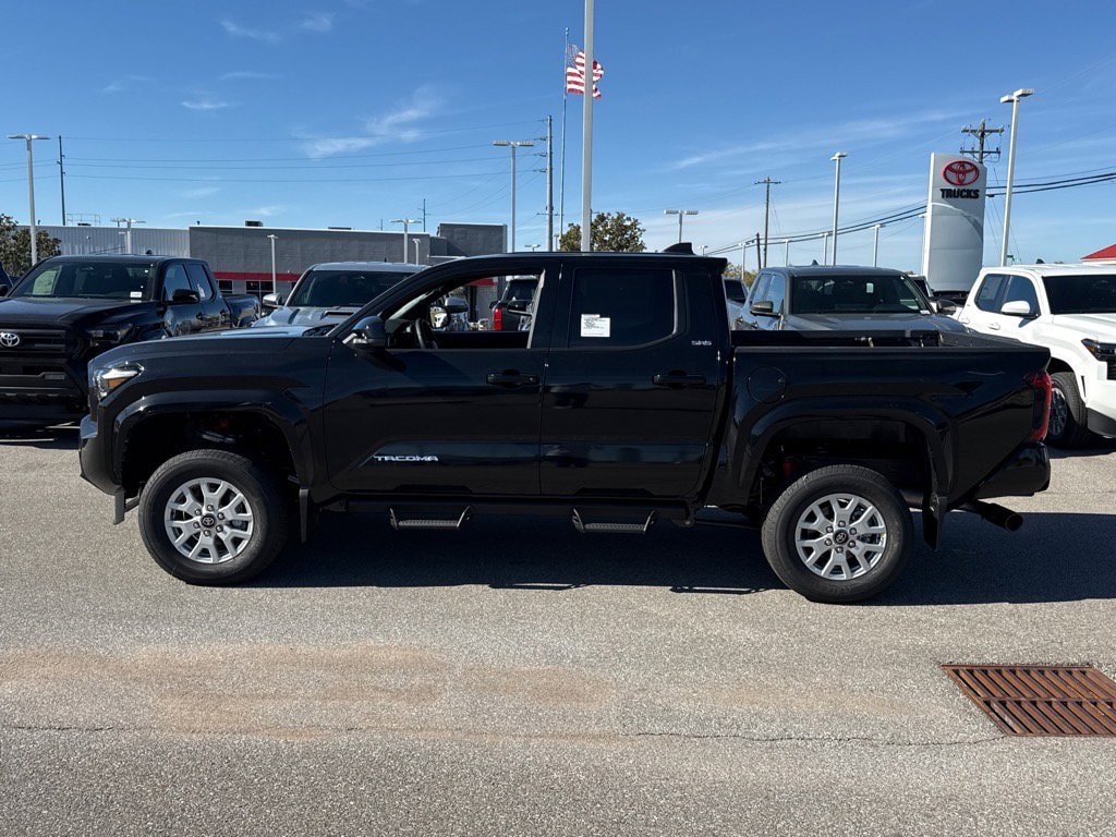 New 2025 Toyota Tacoma SR5 Truck Double Cab