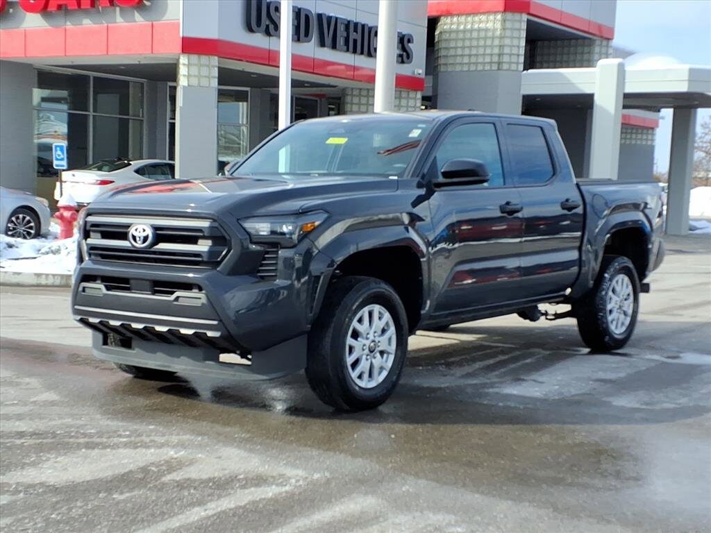 2024 Toyota Tacoma SR photo 2