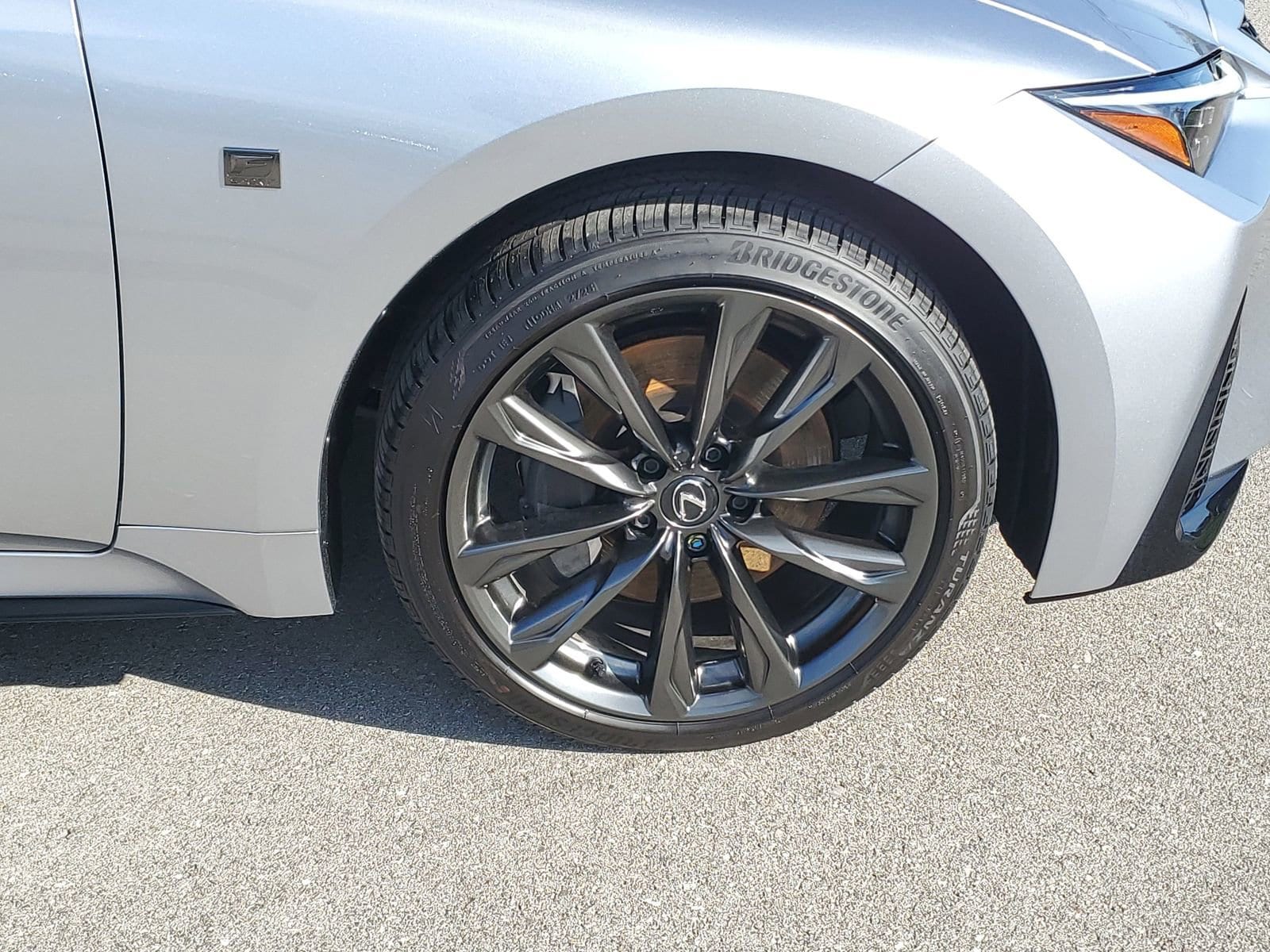 2025 Lexus IS 350 F SPORT DESIGN - Photo 6