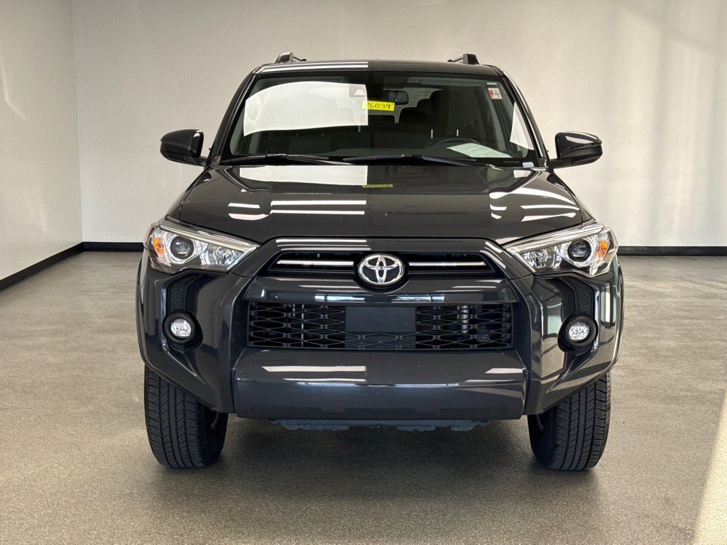 2024 Toyota 4Runner SR5 photo 3