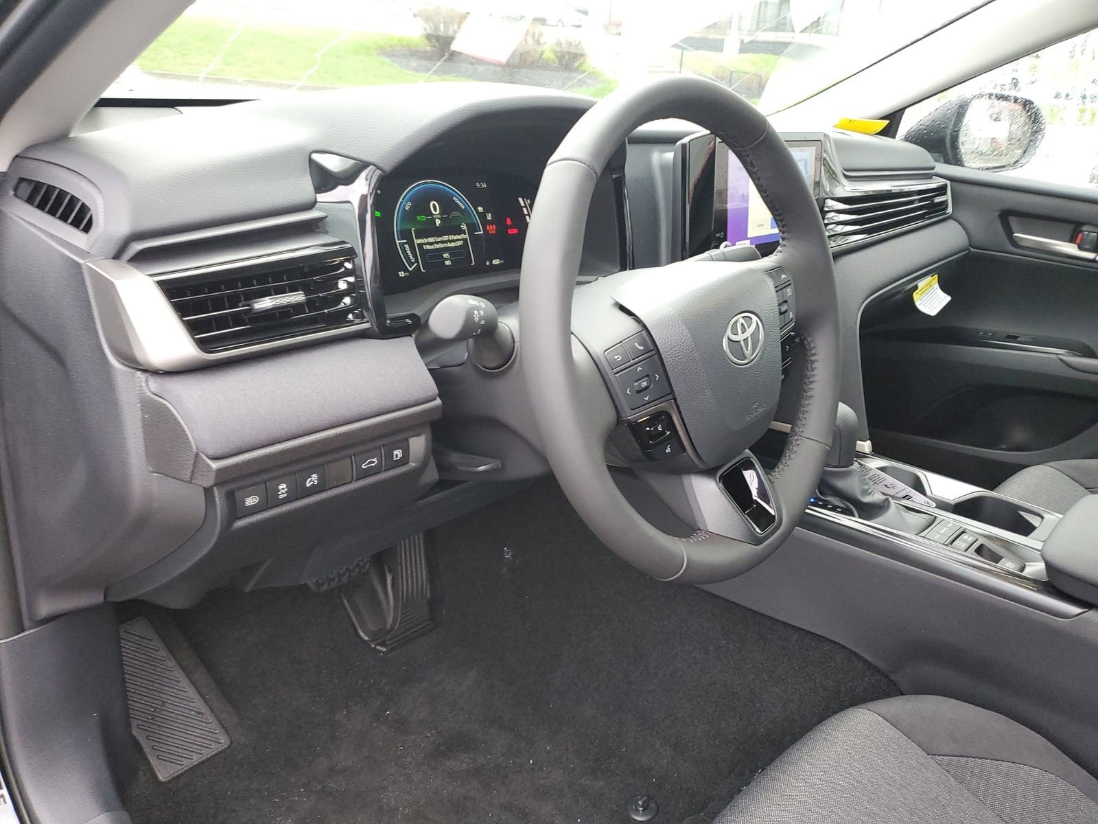2026 Toyota Camry LE - Photo 19