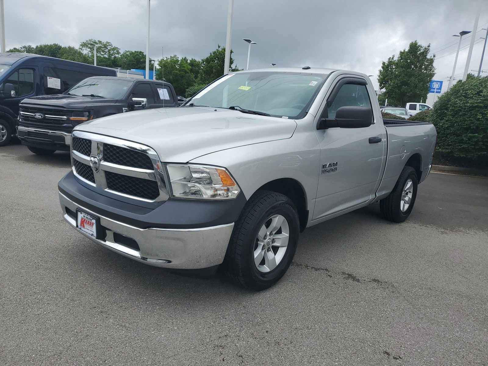 Vehicle Image 2