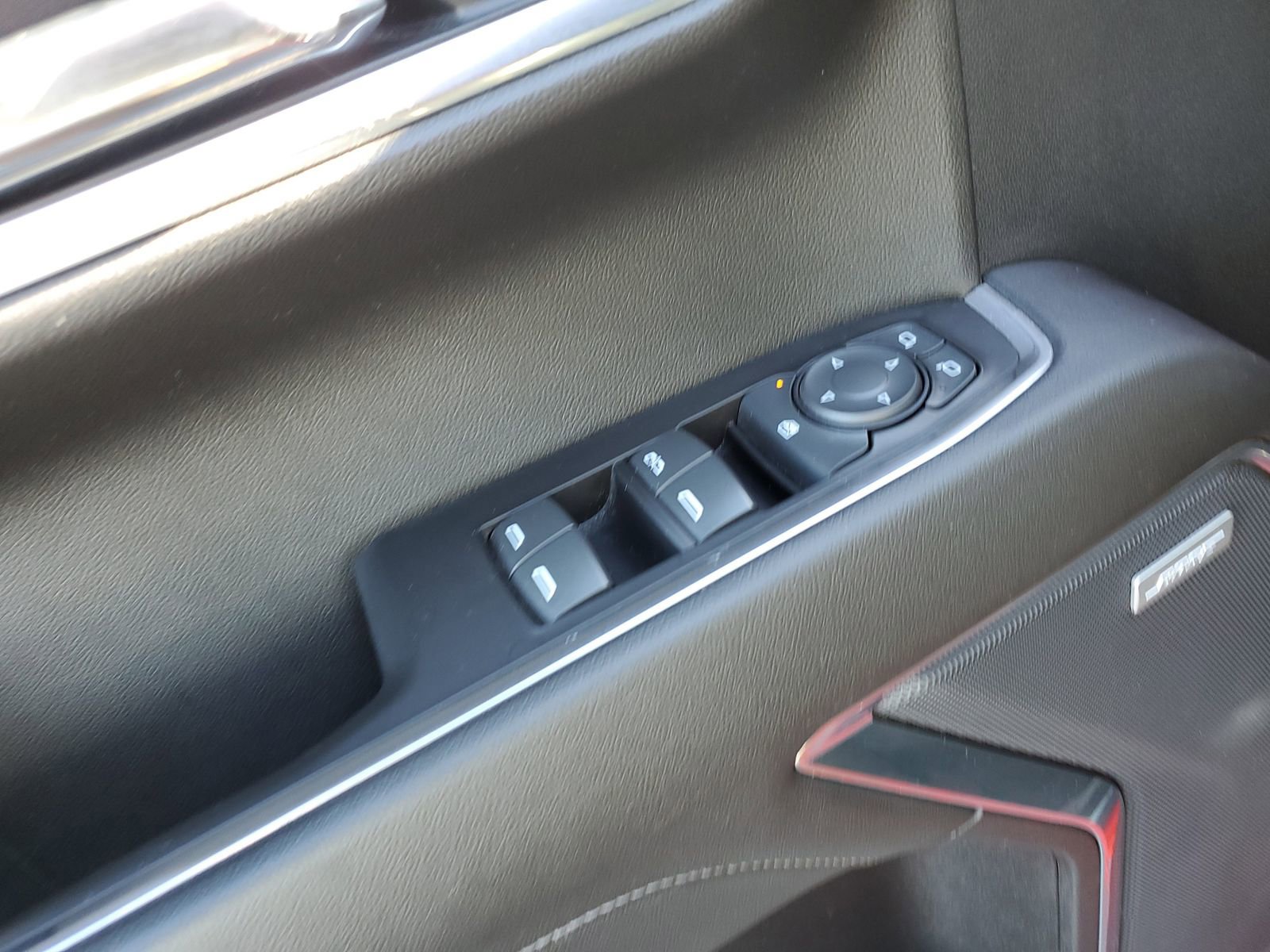 2022 Chevrolet Silverado 1500 RST - Photo 21