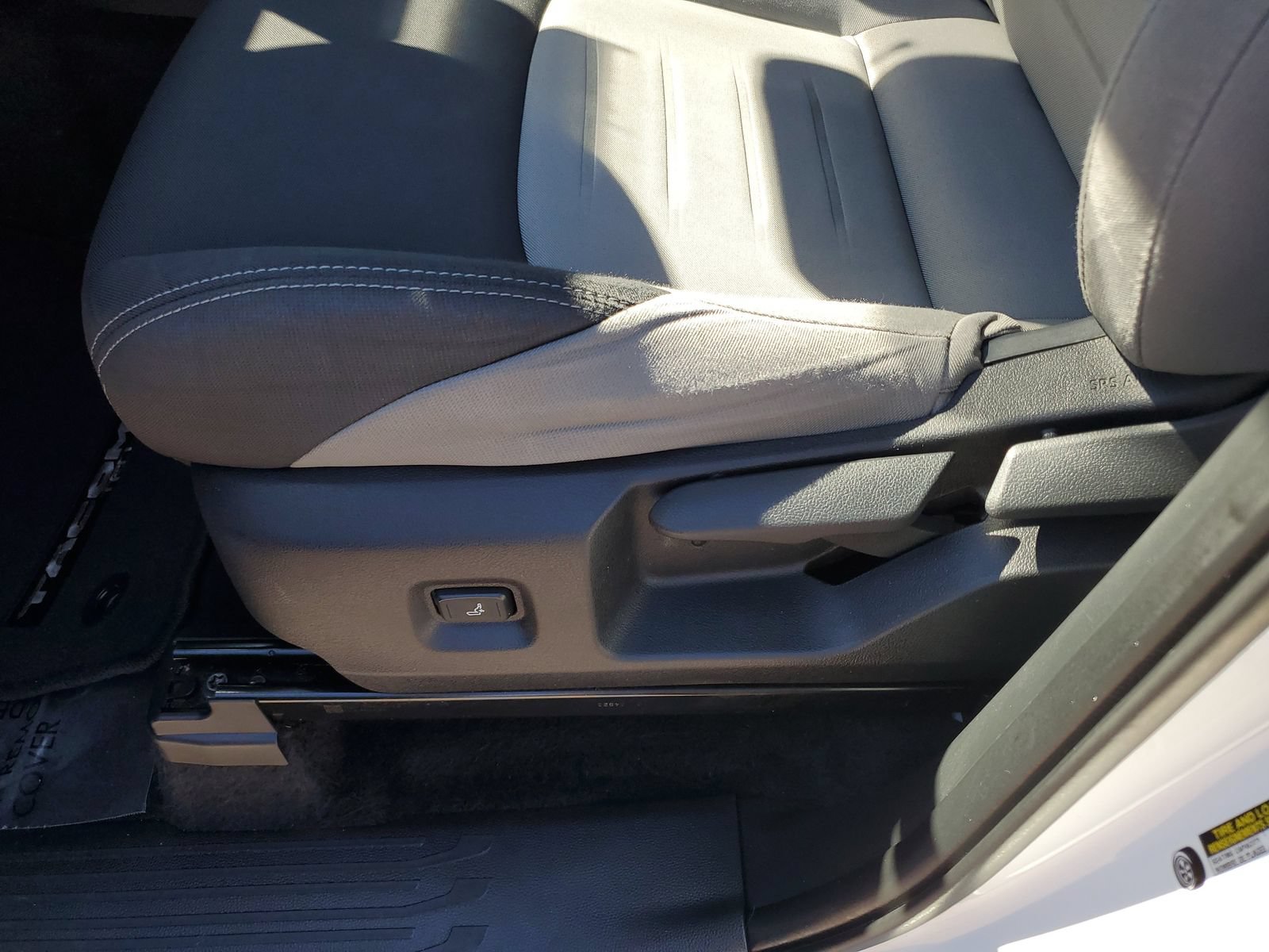 2024 Toyota Tacoma TRD Off Road - Photo 17
