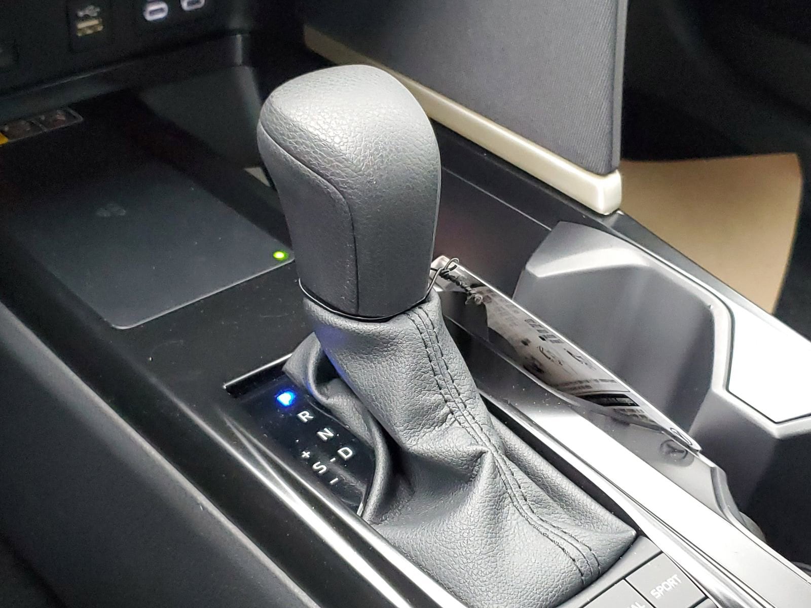 2026 Toyota Camry LE - Photo 31