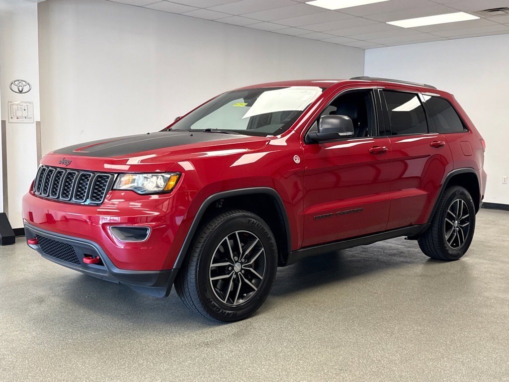 Used 2017 Jeep Grand Cherokee Trailhawk SUV
