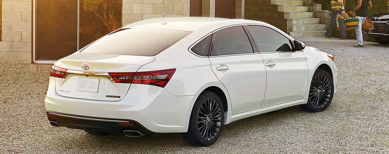 2018 Toyota Avalon Rear
