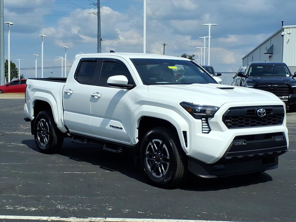 2025 Toyota Tacoma Limited photo 4