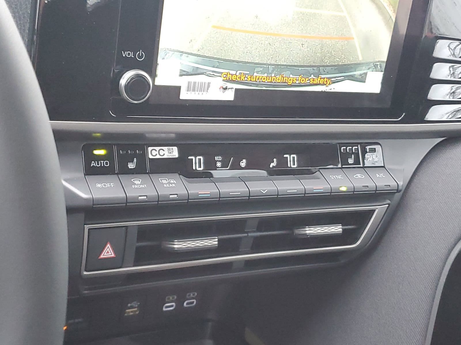 2026 Toyota Camry LE - Photo 29