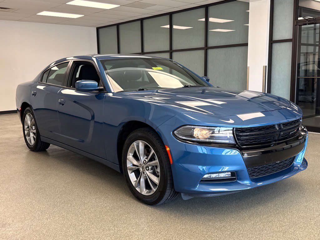 2022 Dodge Charger SXT photo 4