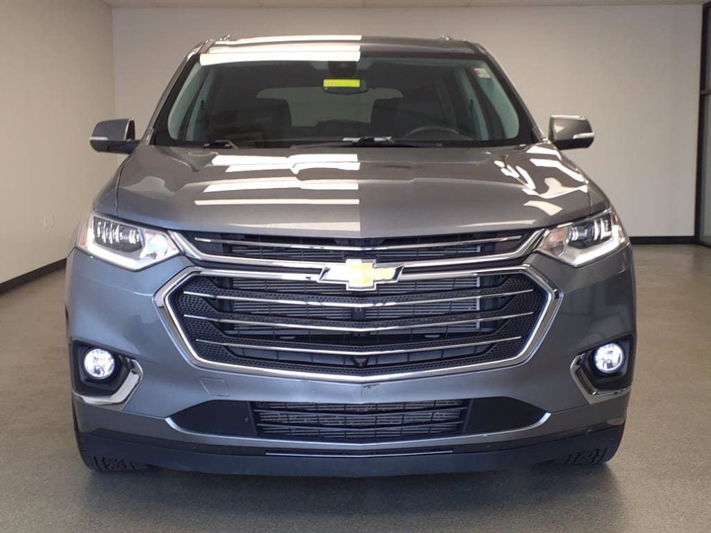 Used 2021 Chevrolet Traverse Premier with VIN 1GNERKKW3MJ190389 for sale in Florence, KY