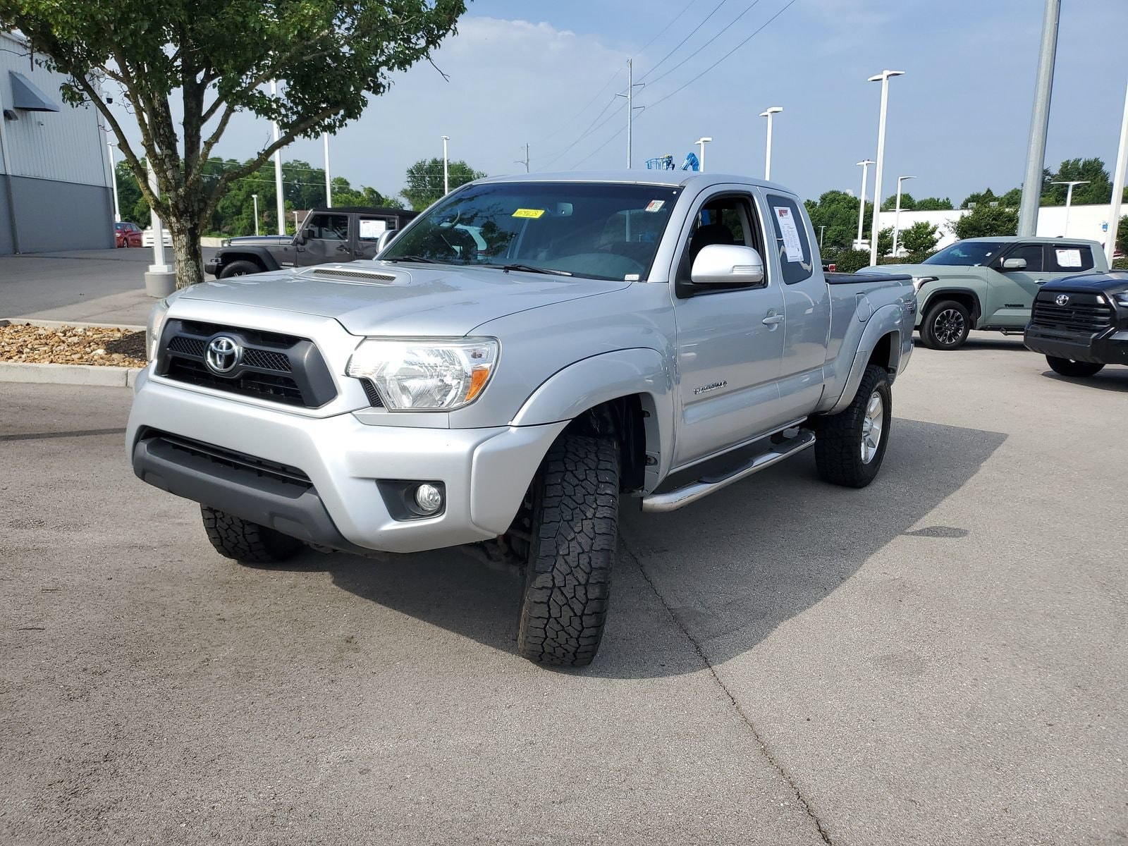 Used 2012 Toyota Tacoma Base with VIN 5TFUU4EN2CX039900 for sale in Florence, KY