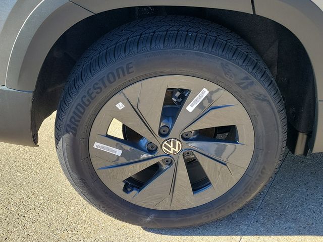 2026 Volkswagen Taos S - Photo 6