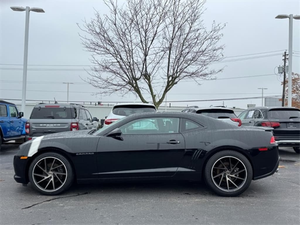 Used 2015 Chevrolet Camaro LT w/1LT Coupe