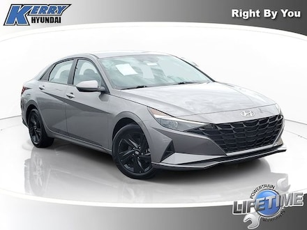 2023 Hyundai Elantra SEL Sedan