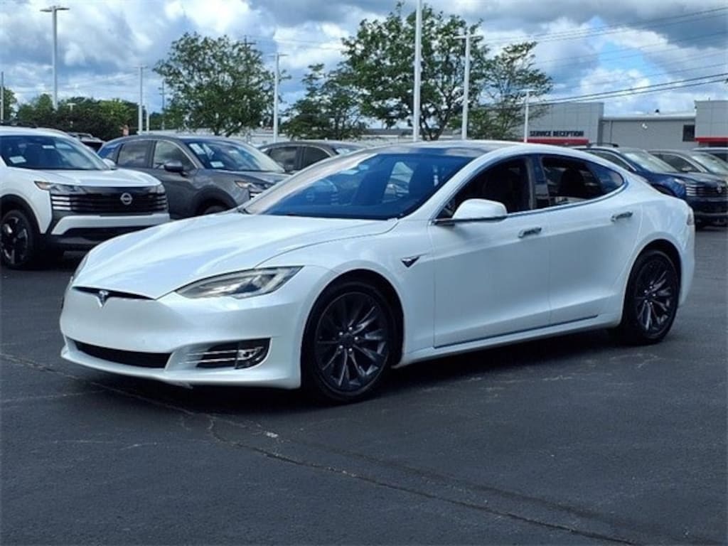 Used 2017 Tesla Model S Sedan
