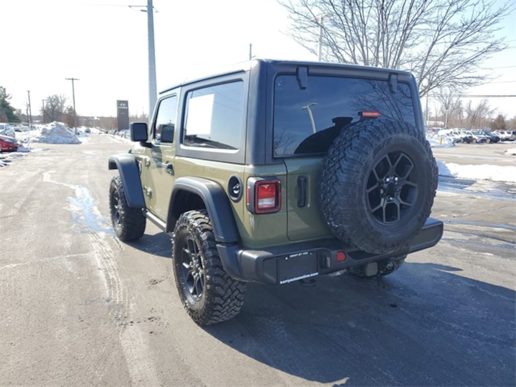 Used 2025 Jeep Wrangler Sport SUV