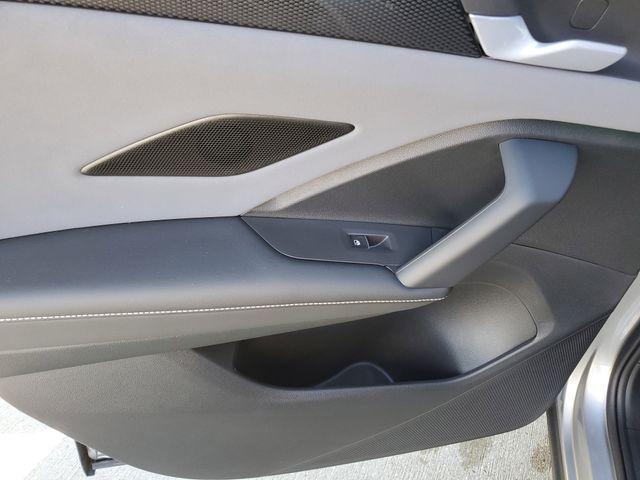 2026 Volkswagen Tiguan SE - Photo 16