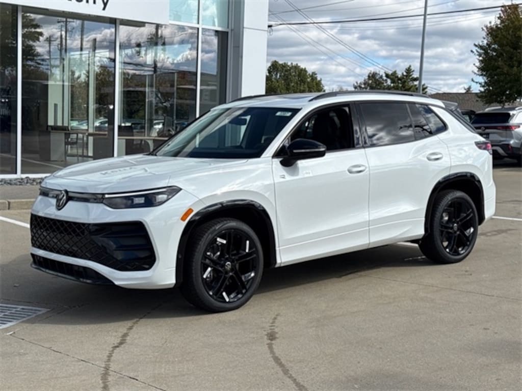 New 2025 Volkswagen Tiguan 2.0T SE R-Line Black SUV