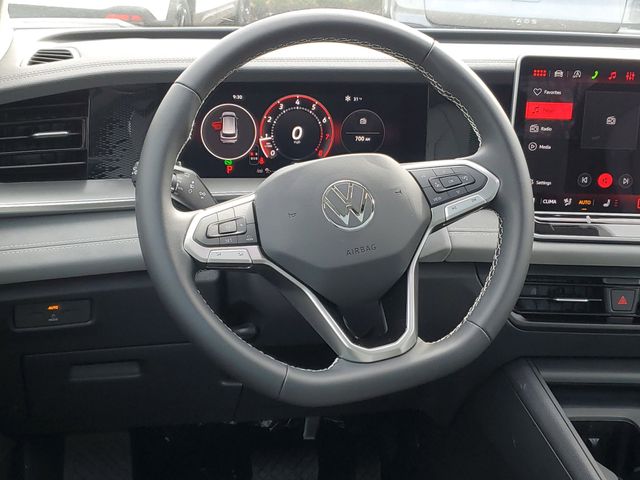 2026 Volkswagen Tiguan SE - Photo 11