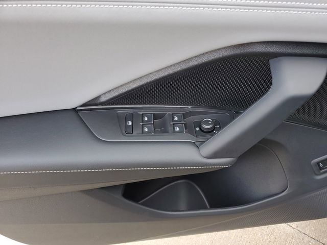2026 Volkswagen Tiguan SE - Photo 19