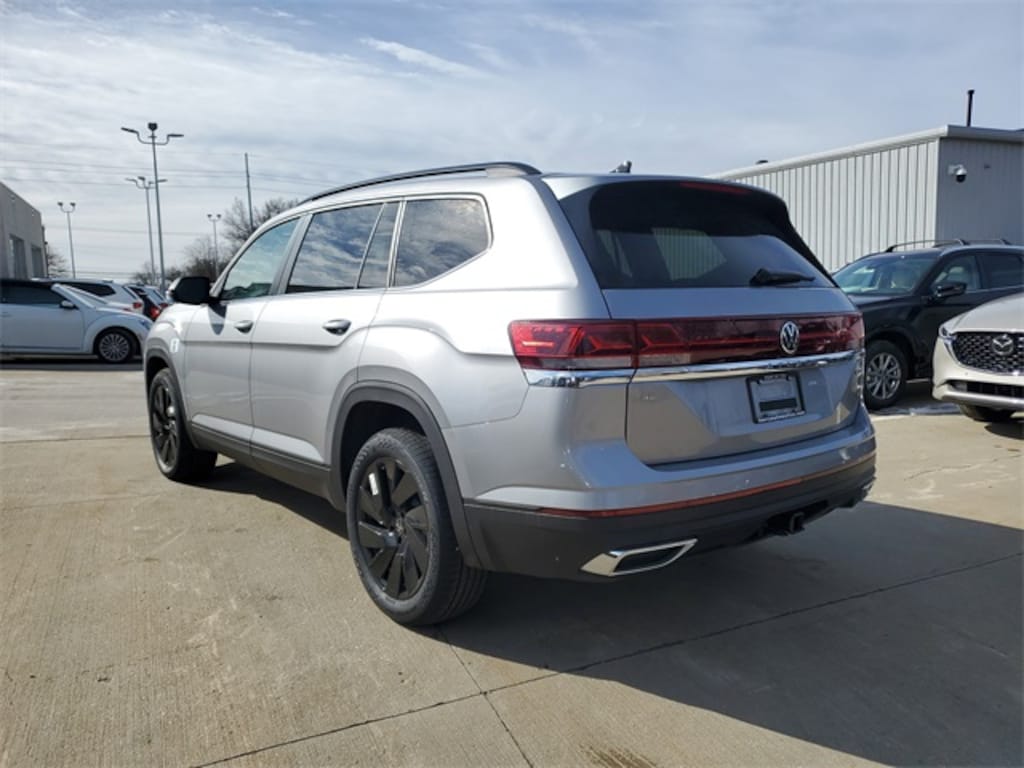 New 2026 Volkswagen Atlas 2.0T SE w/Technology SUV