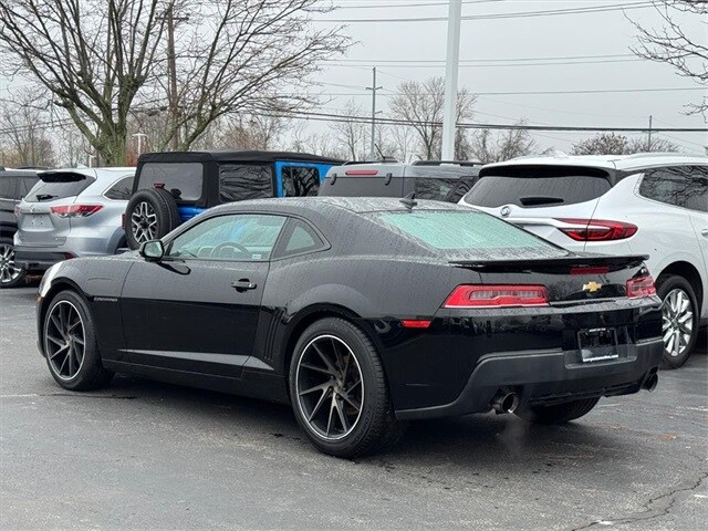 2015 Chevrolet Camaro 1LT photo 4