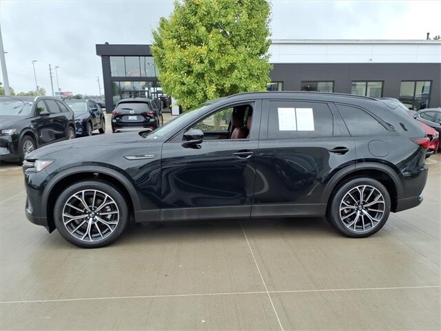 2025 Mazda CX-70 Plug-in Hybrid Premium Plus photo 3