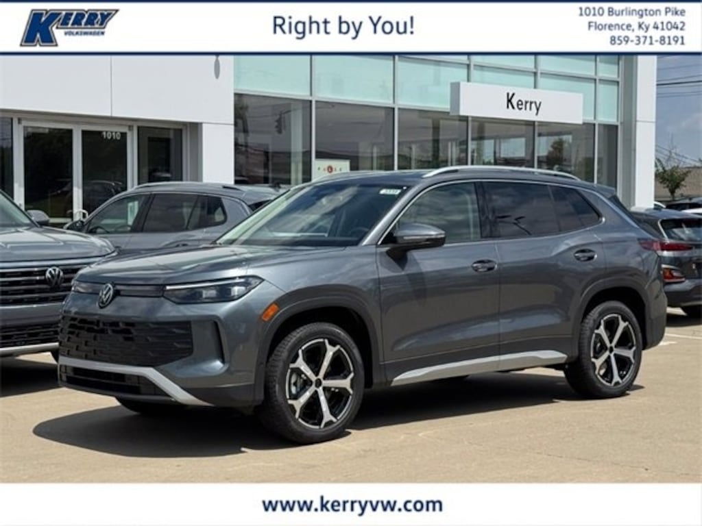 New 2025 Volkswagen Tiguan 2.0T SE SUV