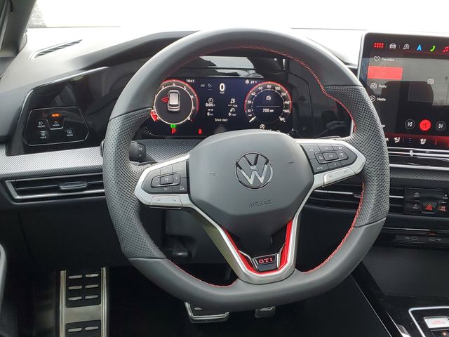 2026 Volkswagen Golf GTI SE - Photo 11