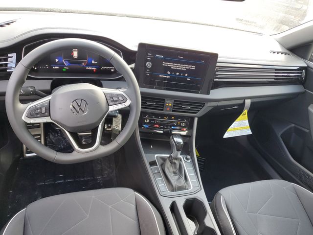 2026 Volkswagen Jetta Sport - Photo 9