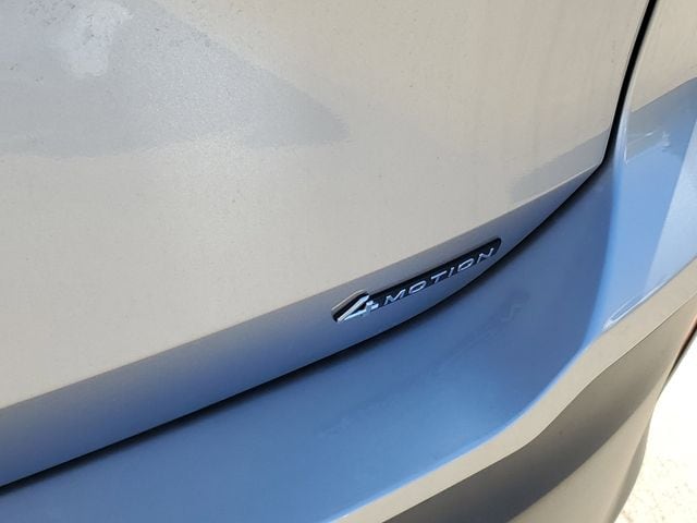 2026 Volkswagen Tiguan SE - Photo 8