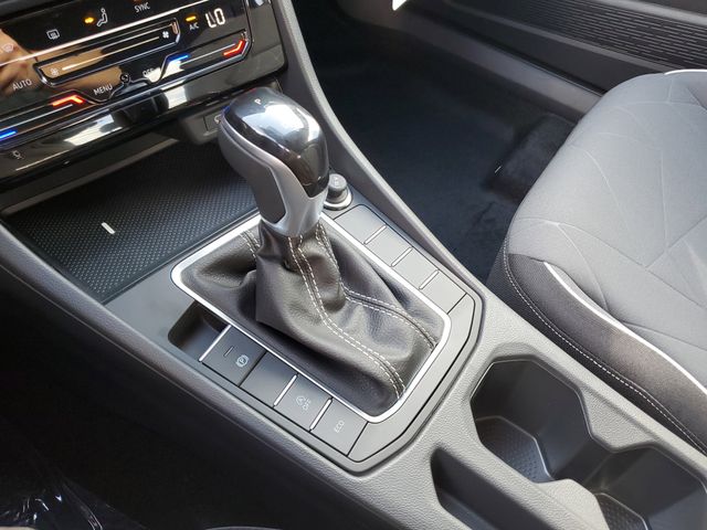 2026 Volkswagen Jetta Sport - Photo 29