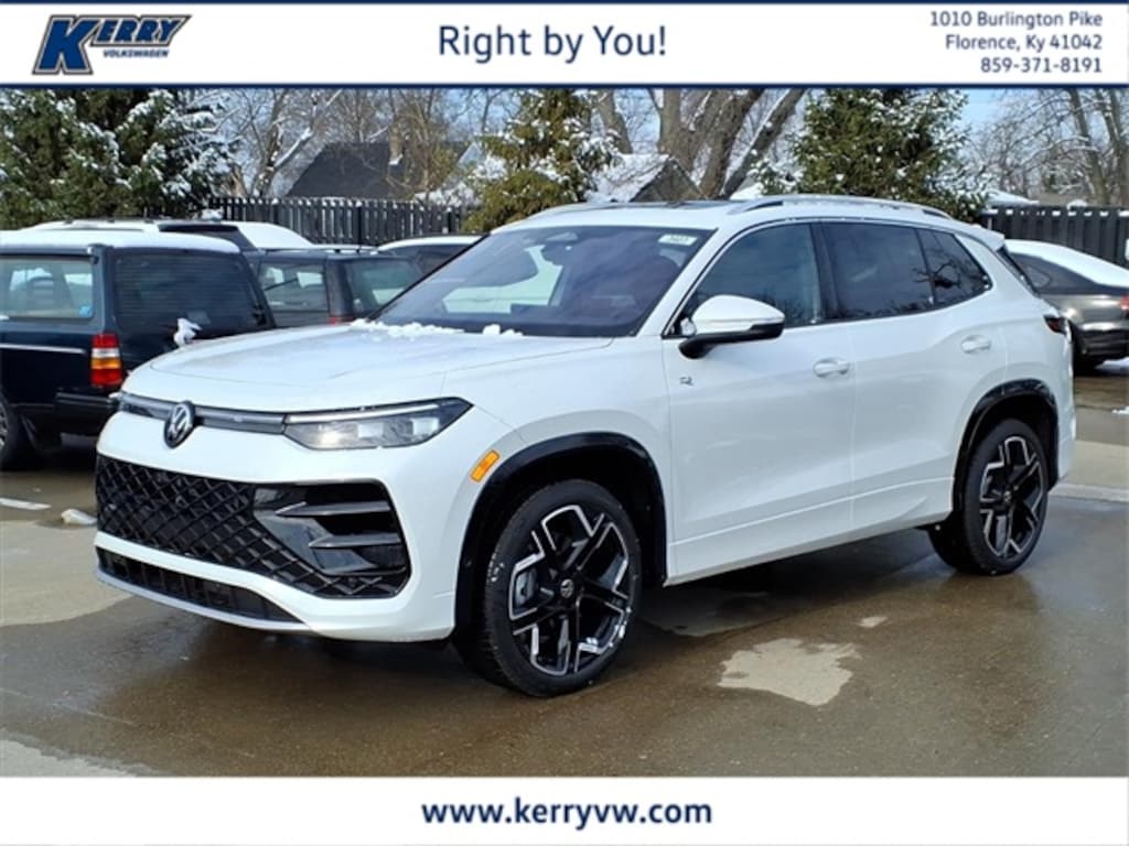 New 2026 Volkswagen Tiguan 2.0T SEL R-Line SUV