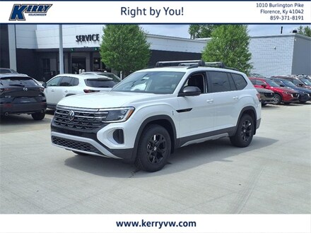 2025 Volkswagen Atlas 2.0T Peak Edition SUV