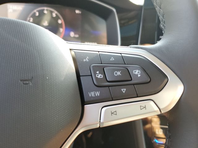 2025 Volkswagen Jetta SE - Photo 24