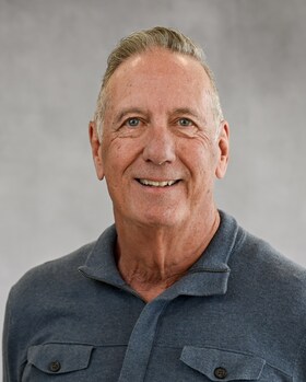 Staff member Tom Reusch from ID_9d00a6