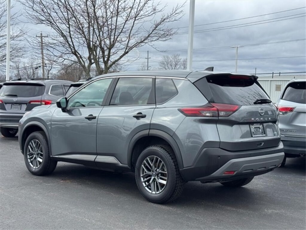 Used 2023 Nissan Rogue S SUV