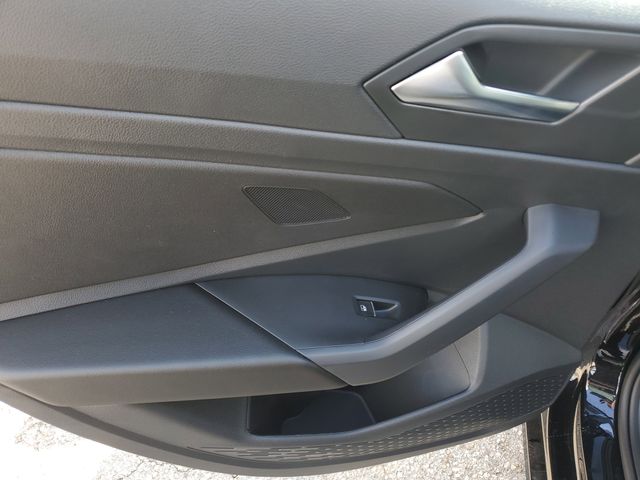 2026 Volkswagen Jetta Sport - Photo 15