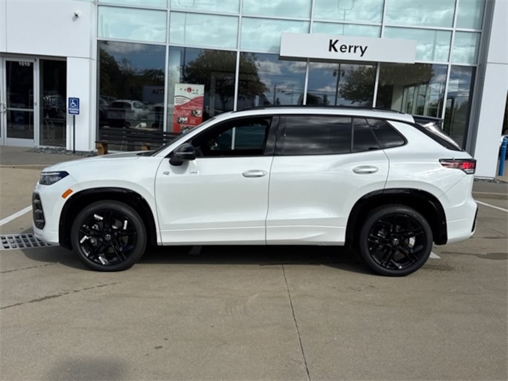 New 2025 Volkswagen Tiguan 2.0T SE R-Line Black SUV