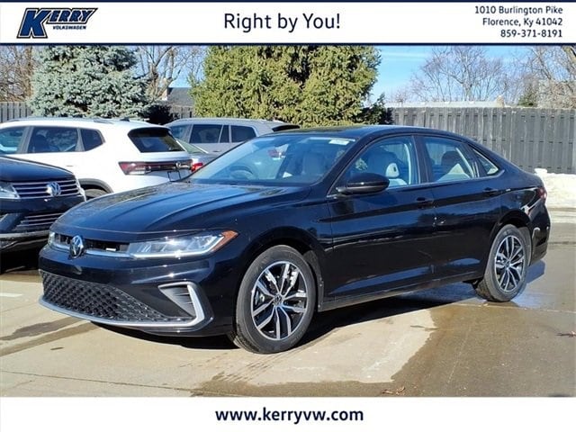 2026 Volkswagen Jetta SE's photo