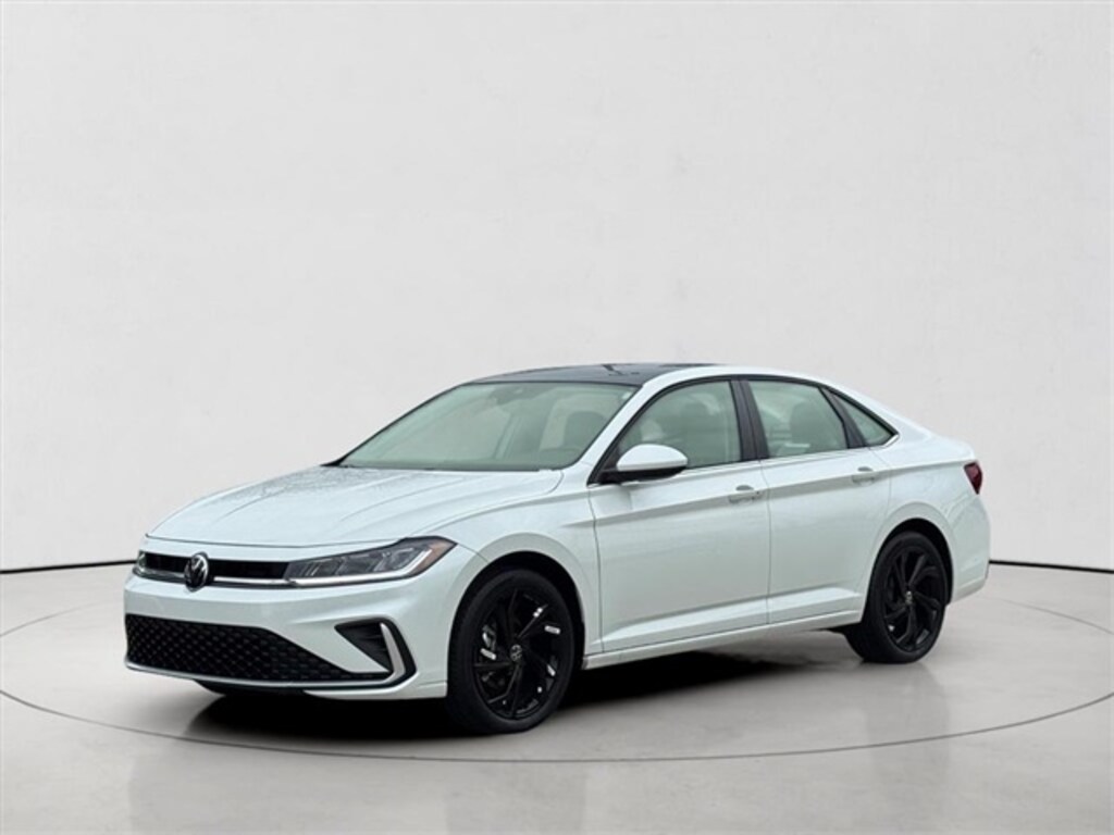 Certified 2025 Volkswagen Jetta 1.5T SE Sedan