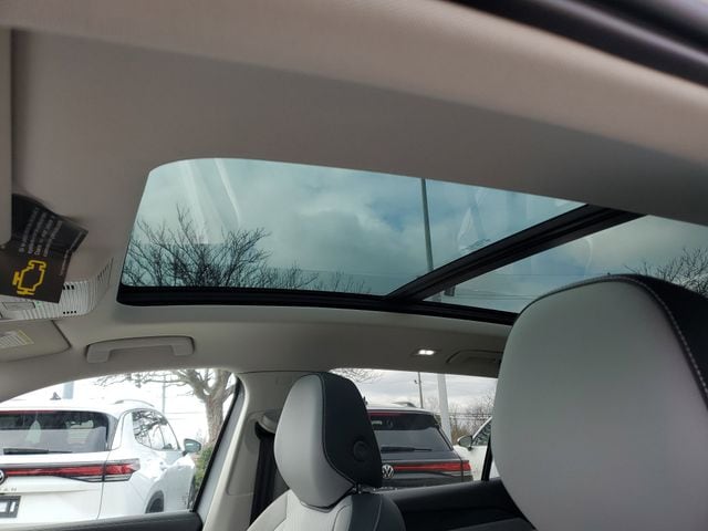 2026 Volkswagen Tiguan SE - Photo 18