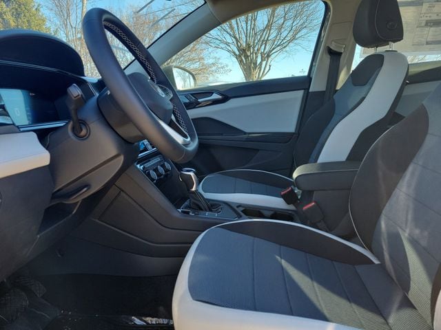 2026 Volkswagen Taos S - Photo 15