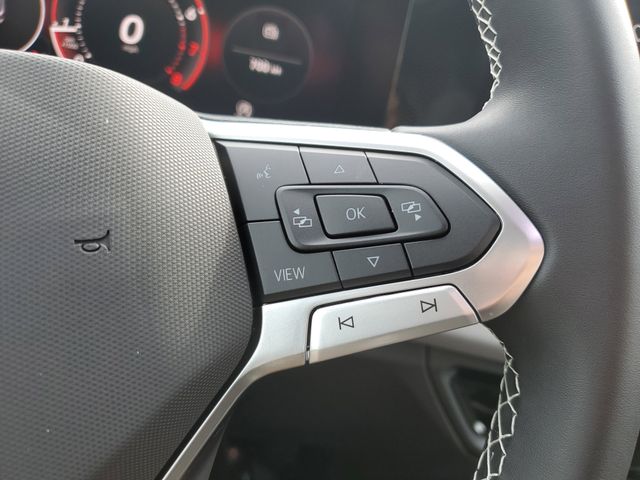 2026 Volkswagen Tiguan SE - Photo 22