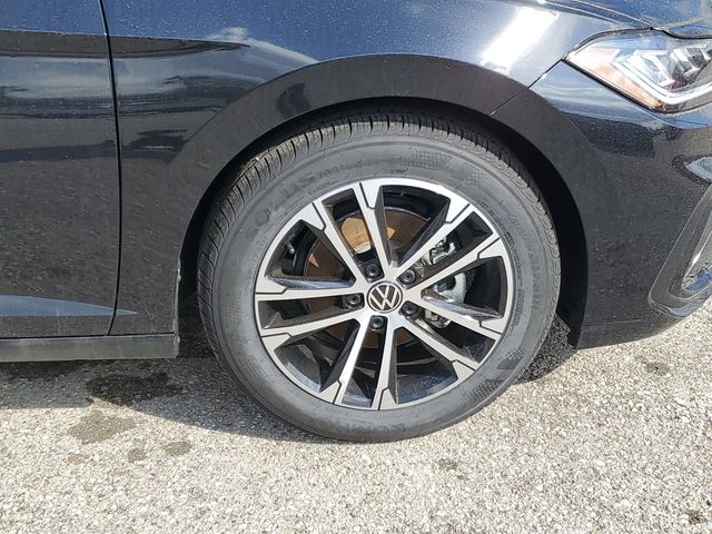 2026 Volkswagen Jetta Sport - Photo 6