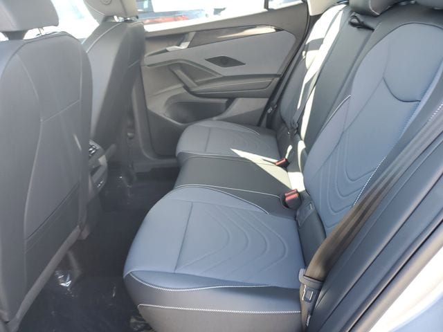 2026 Volkswagen Tiguan SE - Photo 13